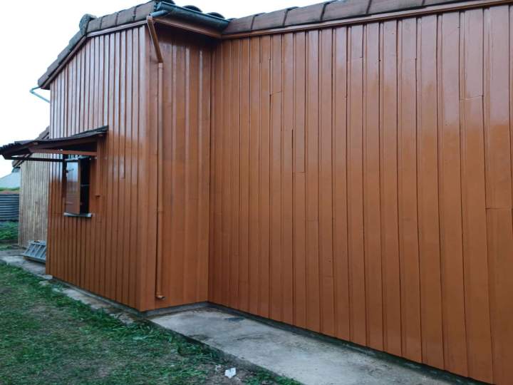 Façade bois nettoyée Lezoux