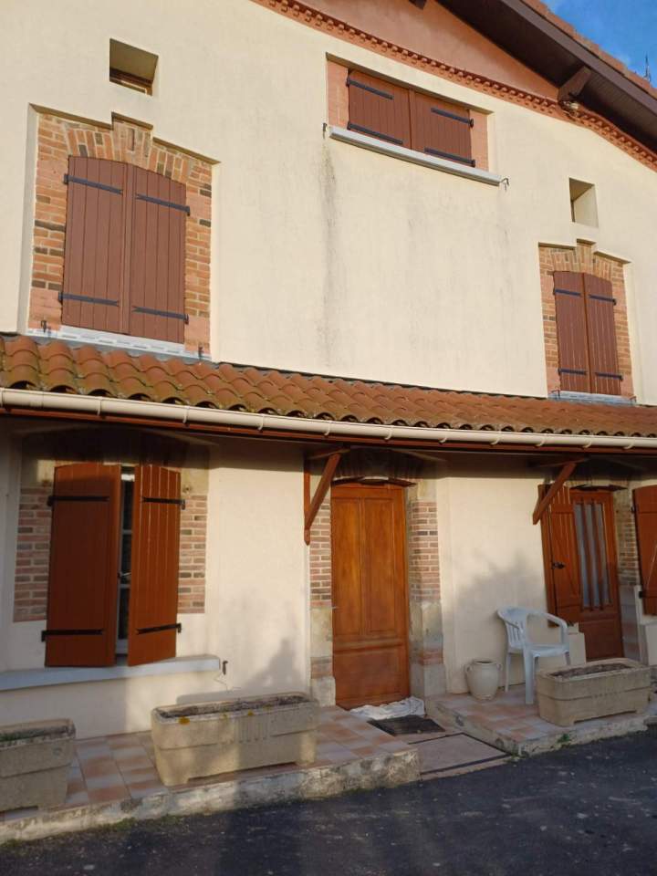 Peinture boiseries extérieures Cournon-d'Auvergne